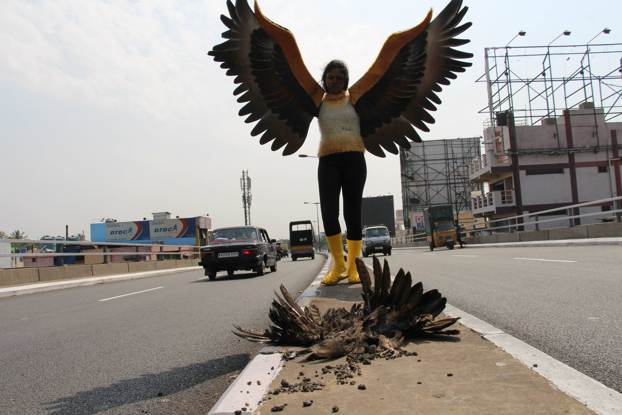 Intervention by Ranjana Nagaraja. Project 560: Intervention by the 080:30 Collective at K R Market