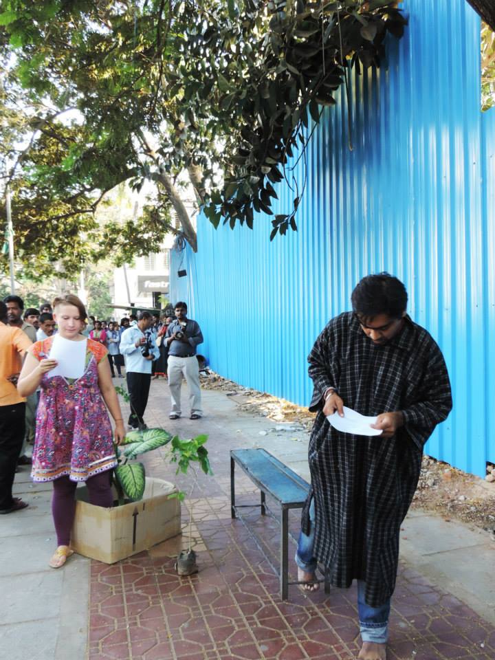 Image from Jeetin's performance, 'Tree talk with Harud'. Project 560: Basavanagudi Live Art Project, Ramakrishna Ashrama Circle